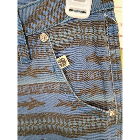 Maui and Sons Women's Blue Black Denim Shark Tribal Print Jeans Size Small - Picture 3 of 6